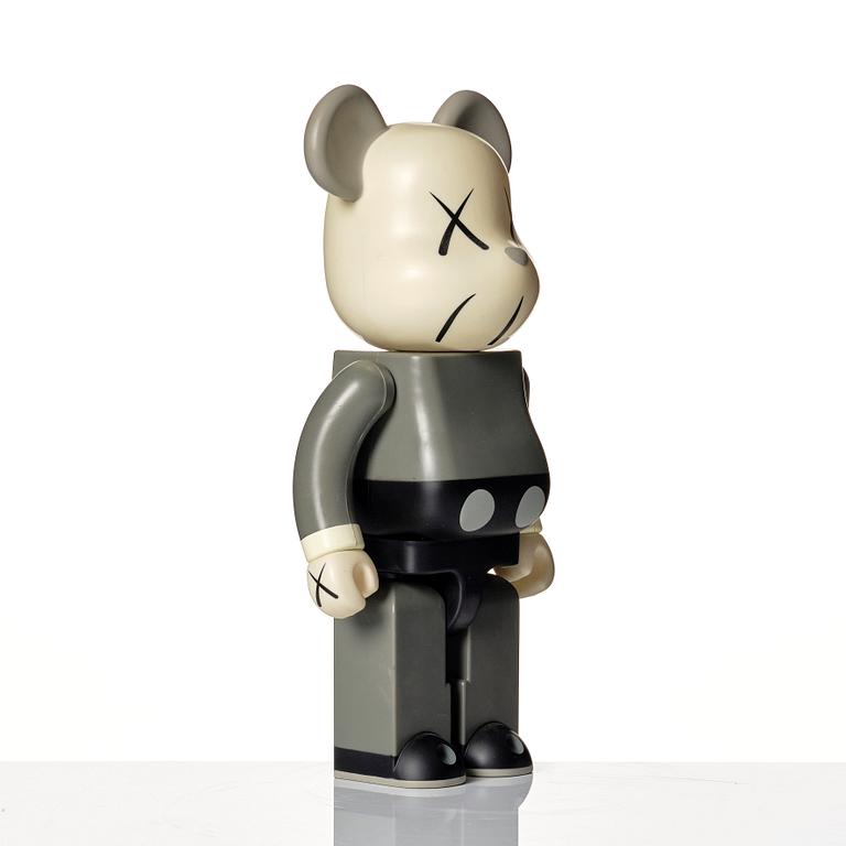 KAWS, 400% BE@RBRICK (Grey).