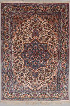 MATTA, semiantik, Kirman, ca 286 x 196 cm.