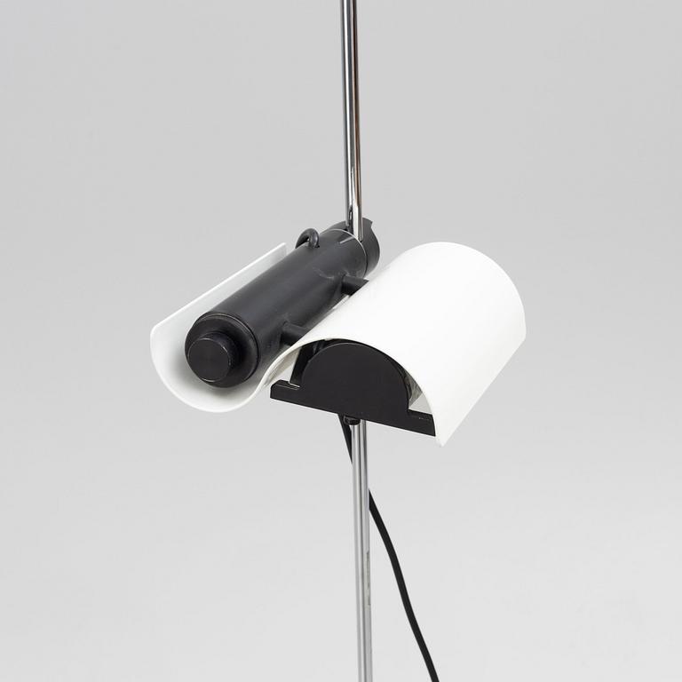 Vico Magistretti, floor lamp, "Dim", Oluce, Italy, 1980s.