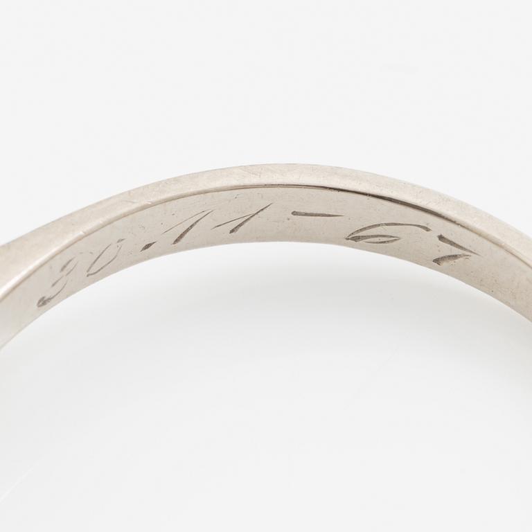 Ring, solitaire ring in 18K white gold with brilliant-cut diamond.