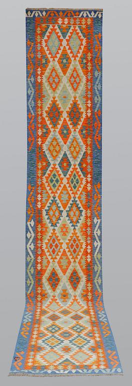 Gallerimatta, Kelim, ca 484 x 81 cm.
