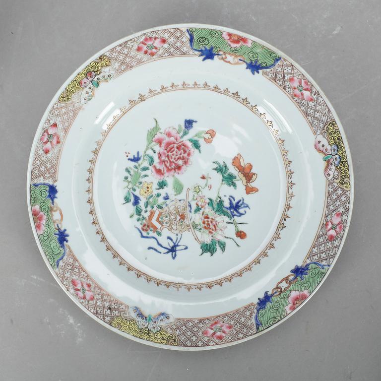 TALLRIKAR, 4 st, porslin, Qing dynastin, Qianlong, (1735-1796).