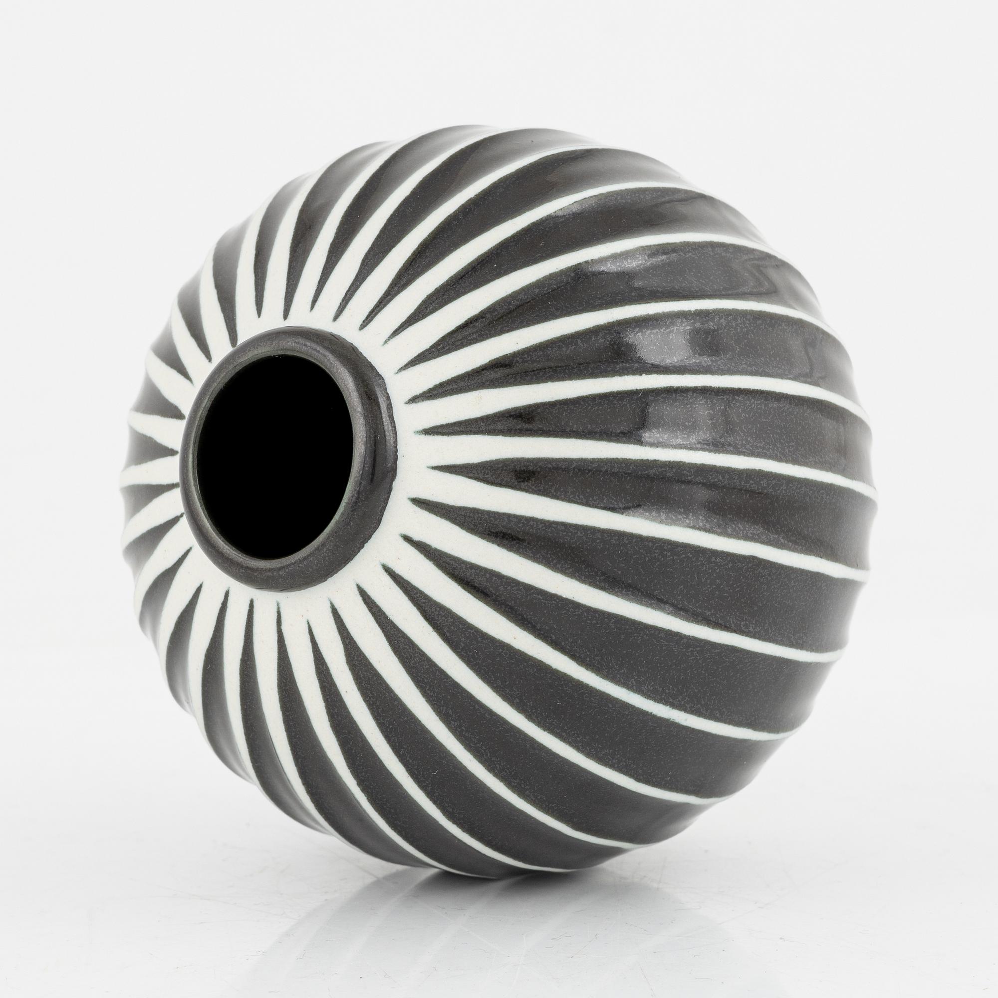 Stig Lindberg, a 'Domino' stoneware vase, Gustavsberg, Sweden 1954-69.