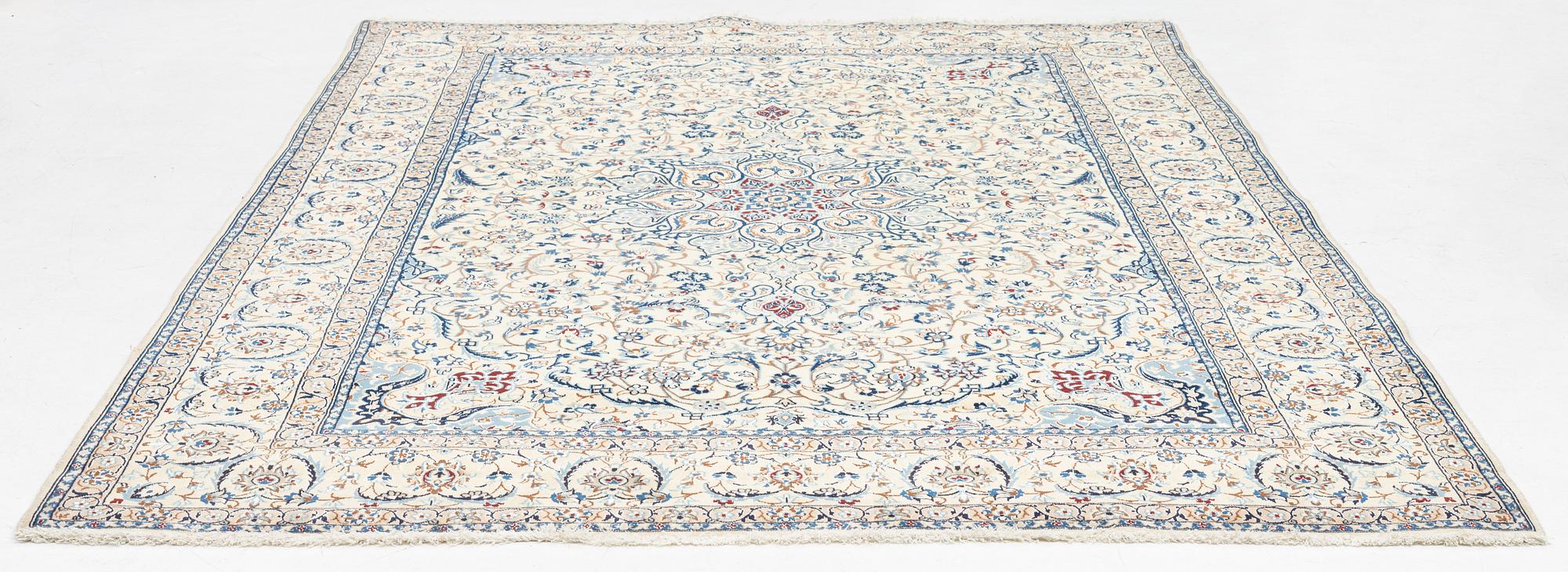 Rug, Nain, part silk, approx. 300 x 203 cm.