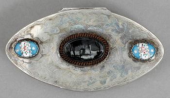 SNUSDOSA, silver, Olof Abel Fernqvist, Sundsvall 1862. Vikt ca 71 gram.