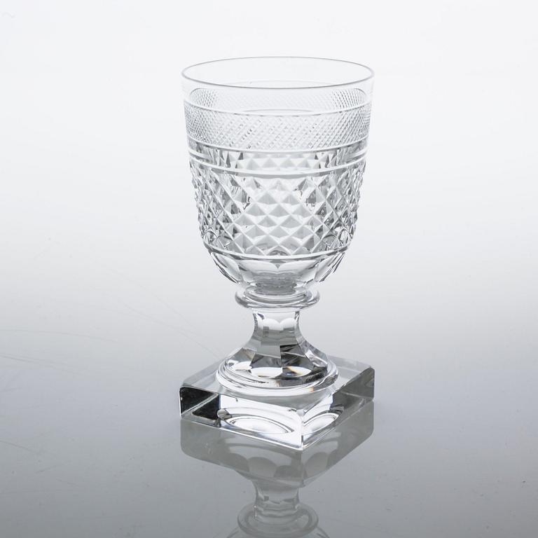 Eight mid 20th century wine glass by Elis Bergh, model "Kent", Kosta Boda.