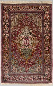 MATTA, semiantik, Isfahan, ca 222 x 143 cm.