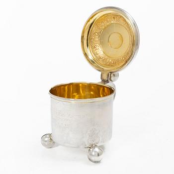 Karl Anderson, Dryckeskanna, silver, Stockholm 1921.