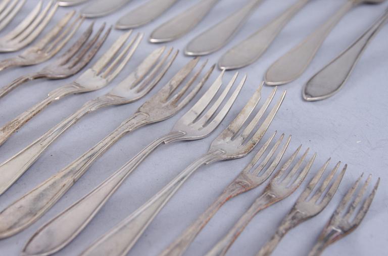 BESTICK, 138  st, vitmetall, "Svensk Spetsig".