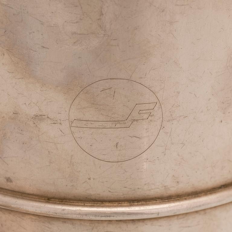 Tapio Wirkkala, A 3-piece serving ware "Cumulus" made to order for Finnair, Kultakeskus (Hopeakeskus). Designed in 1968.