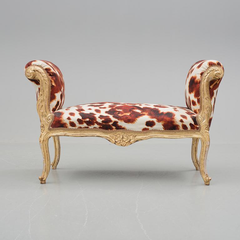 BANKETT, rokokostil, 1900-talets första hälft.