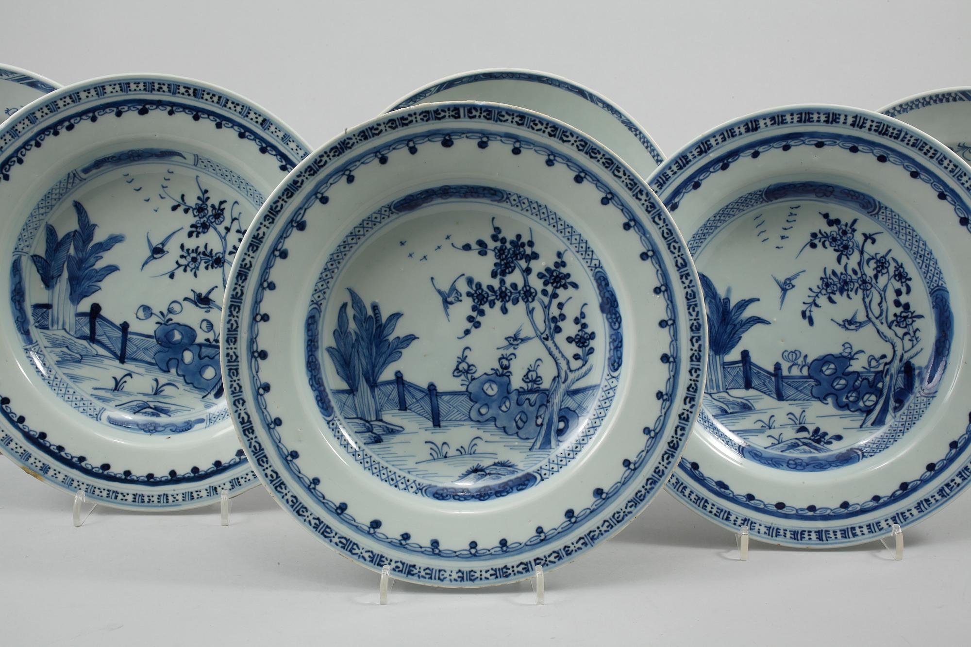 DJUPA TALLRIKAR, 3+3 st, porslin, Kina, 1700-tal.