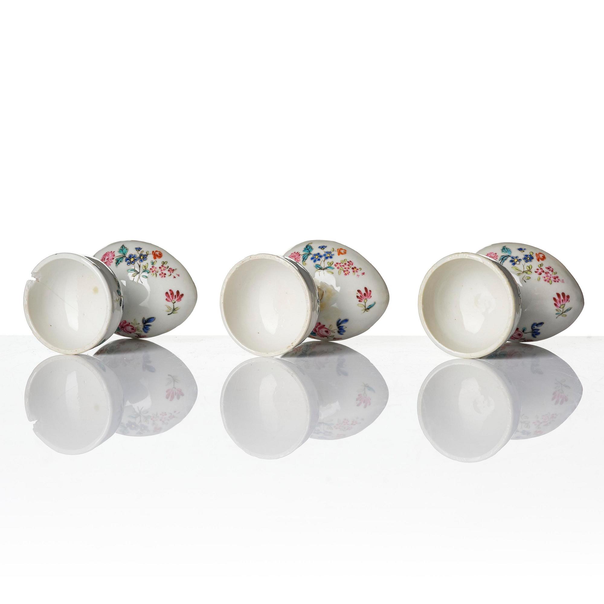 A set of six famille rose egg cups, Qing dynasty, 18th century.