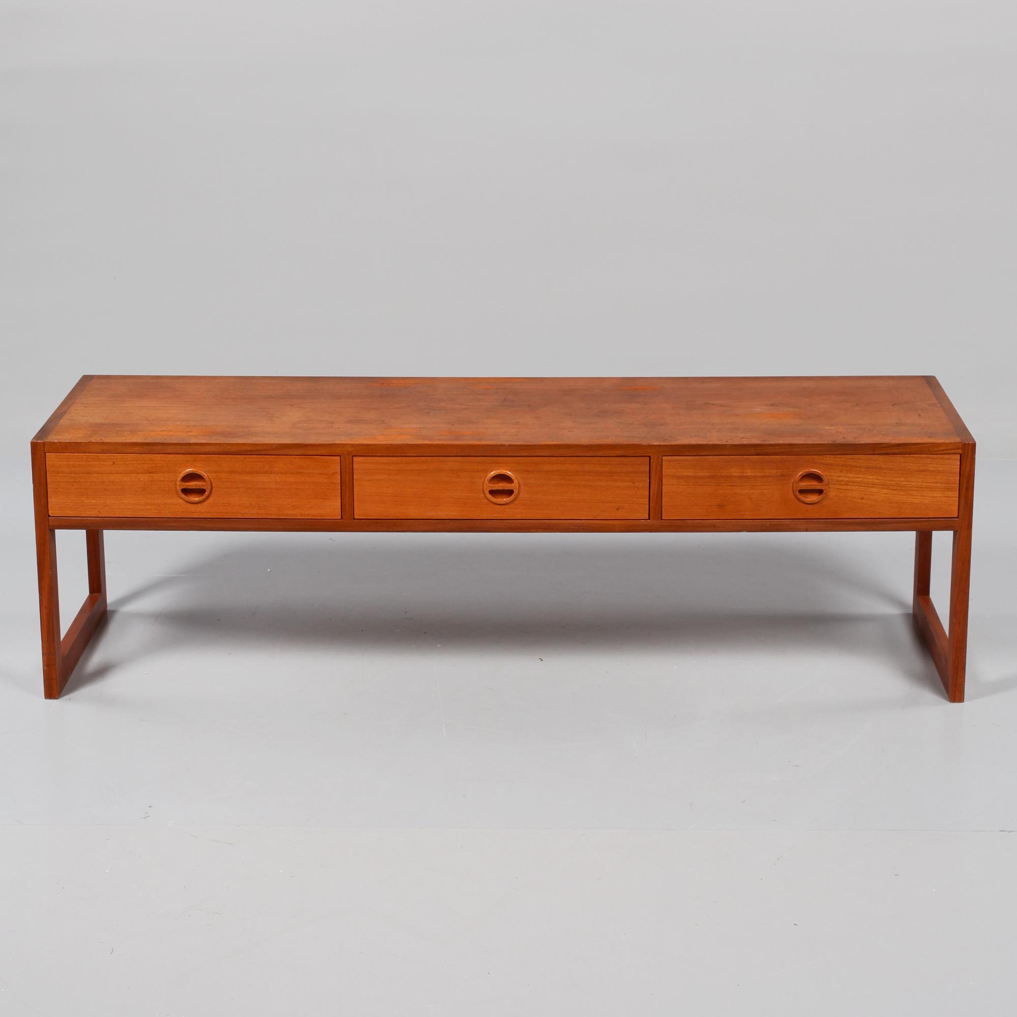 SIDEBOARD, 1960-tal.