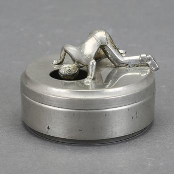 MANSCHETTKNAPPSASK, tenn, "Originell", Widerholm & Dahlberg, Eskilstuna, 1930/40-tal.