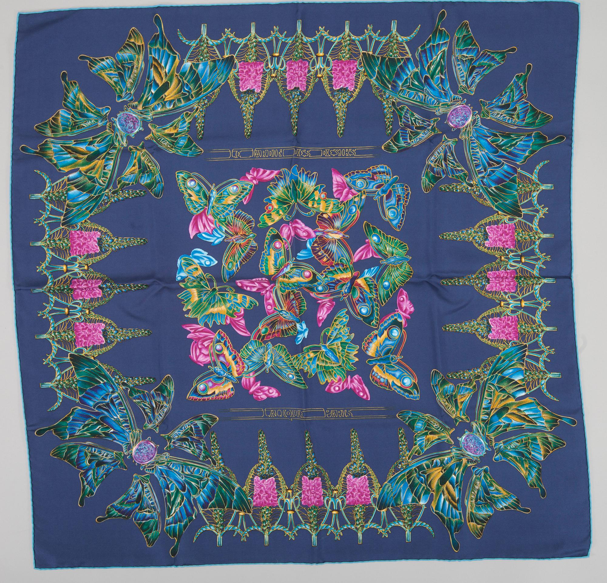 SCARFAR, 3 st, Lalique.