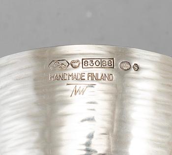 TAPIO WIRKKALA, slev samt bägare, silver 1979 resp 1989.