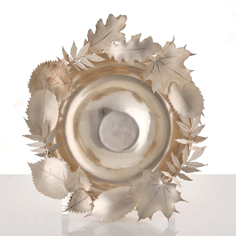 Caroline Lindholm, a sterling silver bowl, Stockholm 2011.