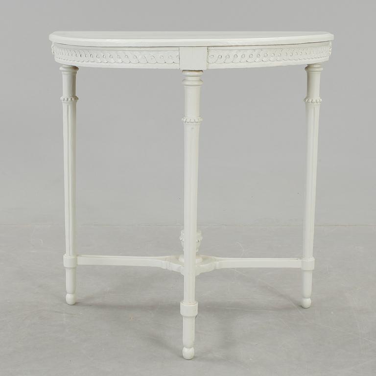 KONSOLBORD, gustaviansk stil, 1900-tal.