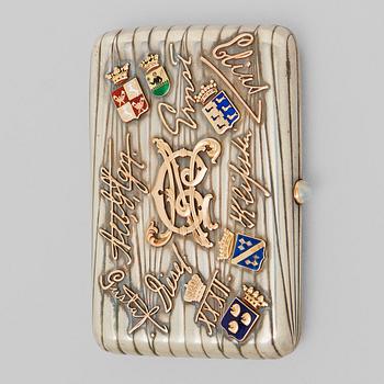 224. A Fabergé cigarette case for the Nobel family, workmaster August Hollming, St. Petersburg 1898/9 -1903.