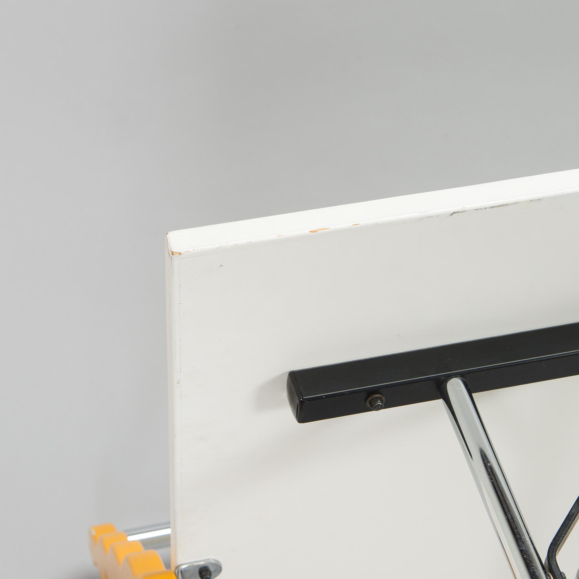 Yrjö Kukkapuro, a 1980's 'Experiment sofa' for Avarte.