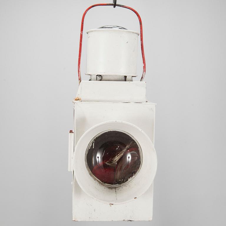 LYKTA, målad metall, 1900-tal.