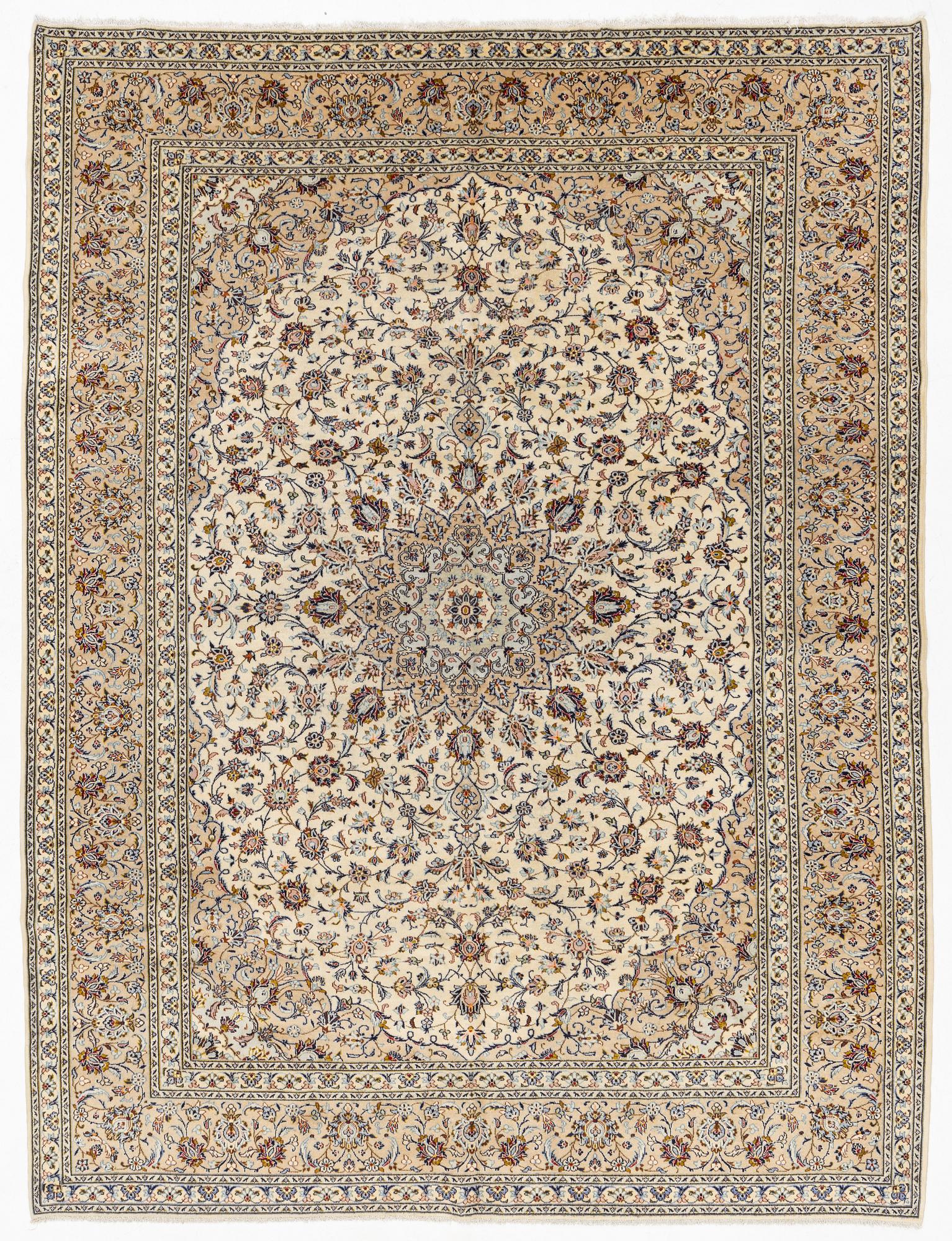 Matta, Keshan, ca 395 x 300cm.