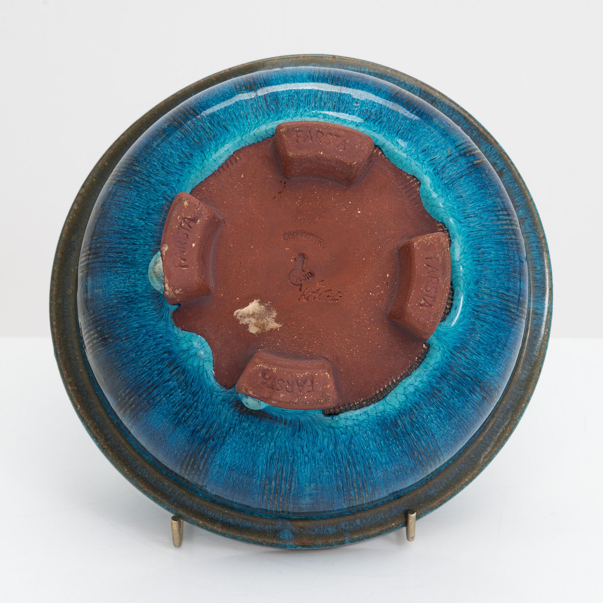 Wilhelm Kåge, A mid 20th bowl, "Farsta" for Gustavsbergs studio, signed Kåge, Sweden 1960.