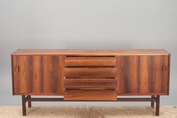 SIDEBOARD, "Arild", Nils Jonsson, Troeds, 1900-talets andra hälft.
