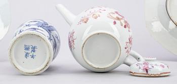 PARTI KINAPORSLIN, 4 delar, bla Qianlong och 1700-tal.