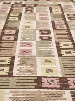 CARPET. "Nyponblomman". Flat weave. 299 x 200 cm. Signed AB MMF.