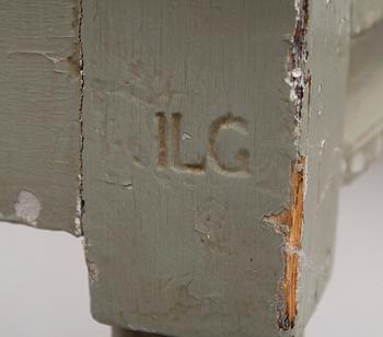 STOLAR, 12 st (11+1), gustaviansk stil, 1900-talets andra hälft. En stol gustaviansk signerad ILG Johan Lindgren.