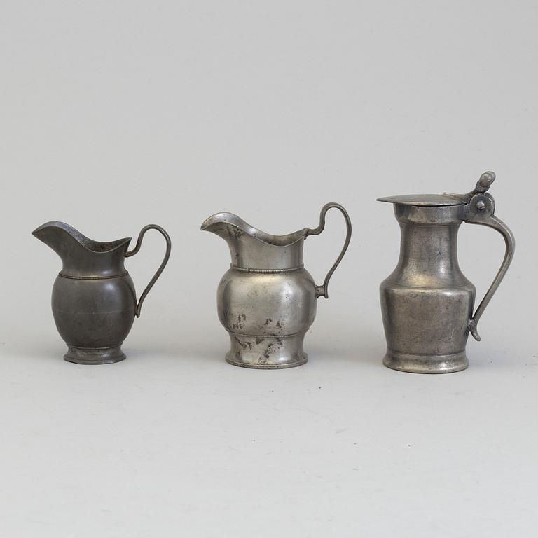 THREE PEWTER JUGS, 18th/19th century.