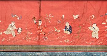 Embroidery on silk, late Qing dynasty.