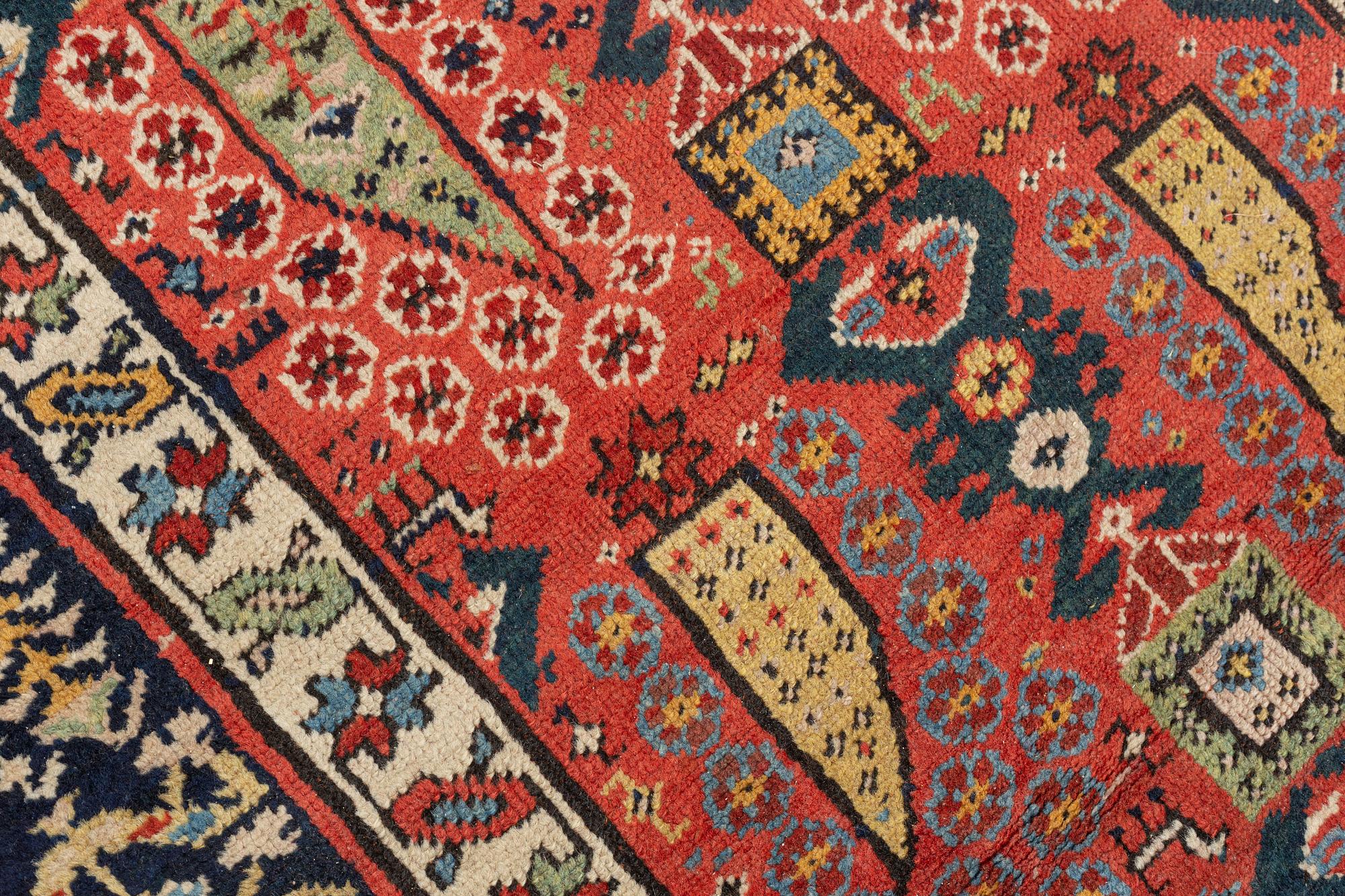 Gallerimatta, Anatol, ca 387 x 105 cm.