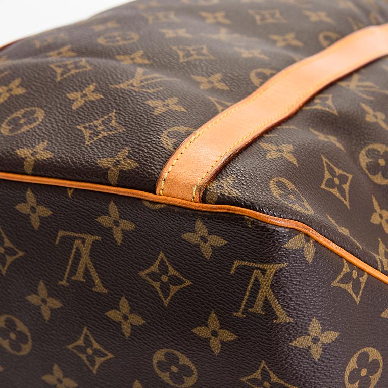 Louis Vuitton, a Monogram Canvas 'Sac Shopping' bag.