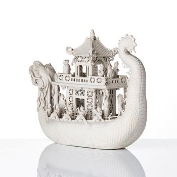 Skulptur, biskviporslin. Qingdynastin, 1800-tal.