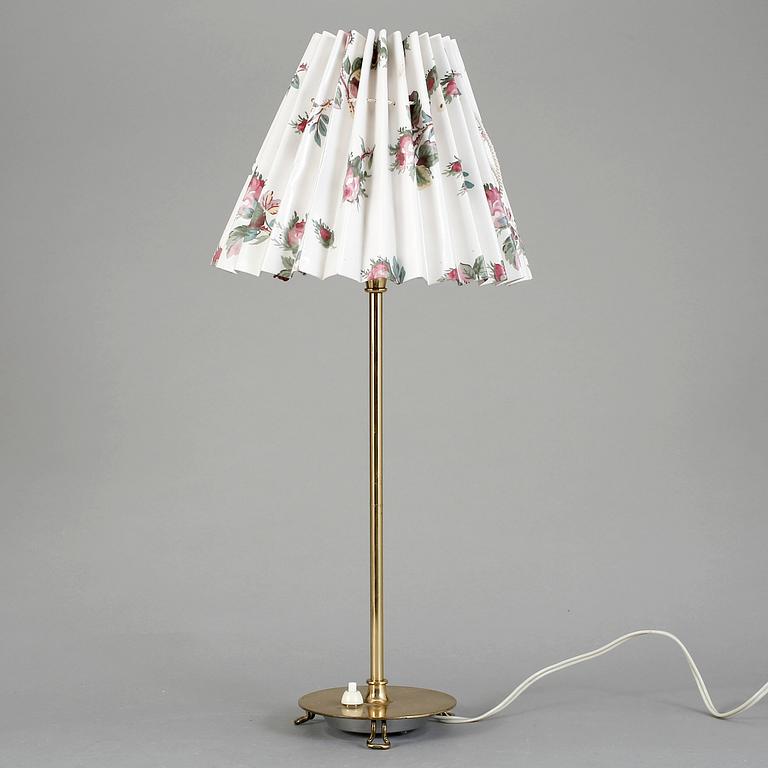 BORDSLAMPA, Josef Frank, Firma Svenskt Tenn, modell 2552.