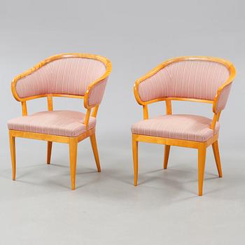 A pair of armchairs by Carl Malmsten, "Jonas love", second half of the 20th century.