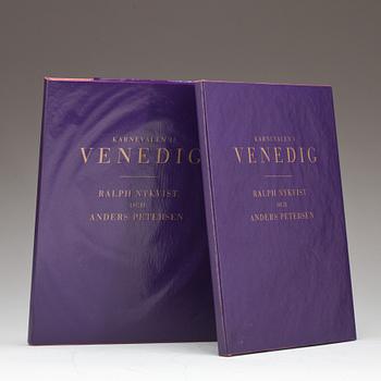 BÖCKER, 2 st, "Karnevalen i Venedig", Ralph Nyqvist och Anders Petersen.