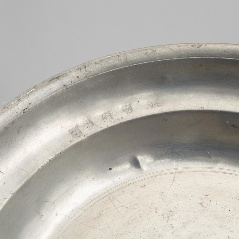 Tin trays, three pieces by William Helleday and Israel Buhrman, Stockholm, 1820 and 1834.