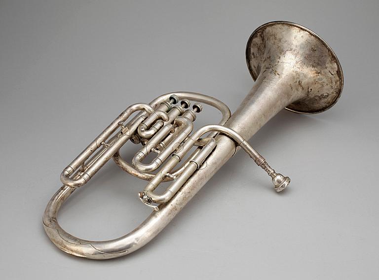 HORN, försilvrat mässing, "Embassy", Besson, London, England, 1900-tal.