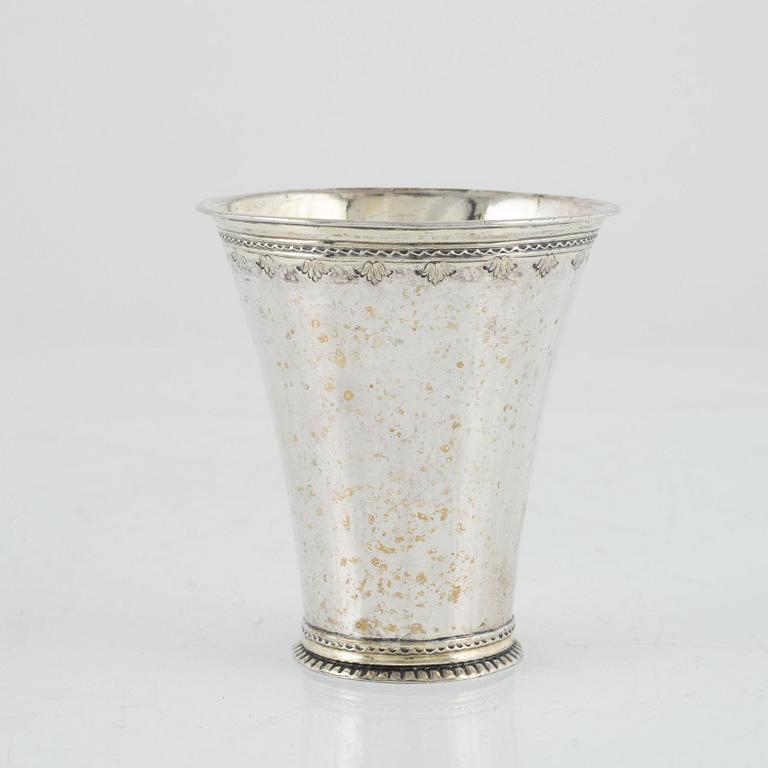 Conrad Heitmüller, bägare, silver, Nyköping 1772. Rokoko.