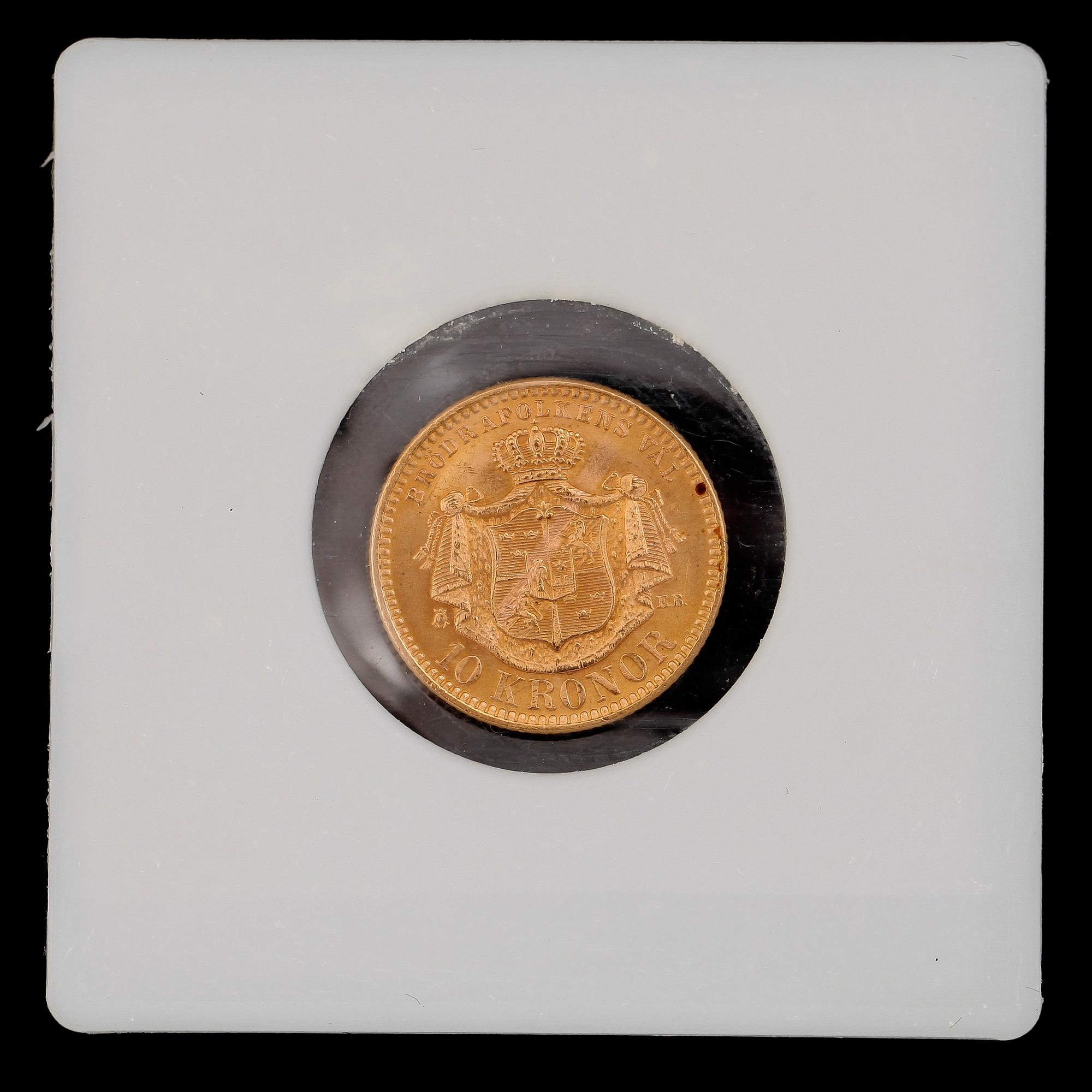 GULDMYNT, 10 kronor, Oscar II, 1901. Vikt ca 4 gram.