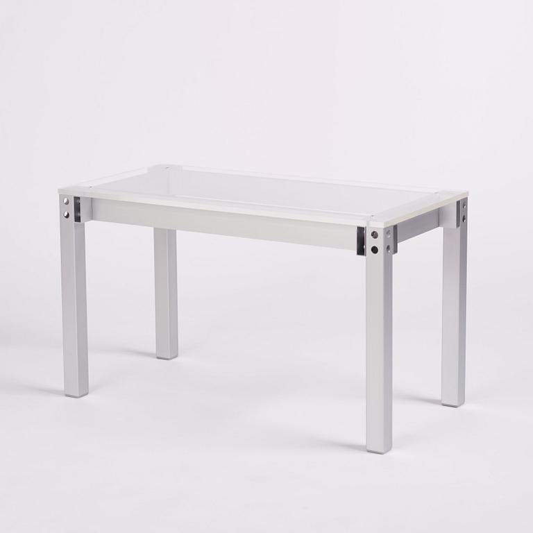 Fredrik Paulsen, a unique bench, "Bench One", JOY, 2024.