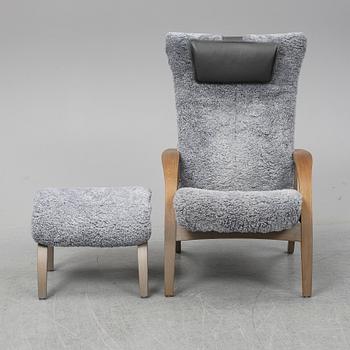 A 'Delta Adventure' easy chair with foot rest, Brunstad, Norge.