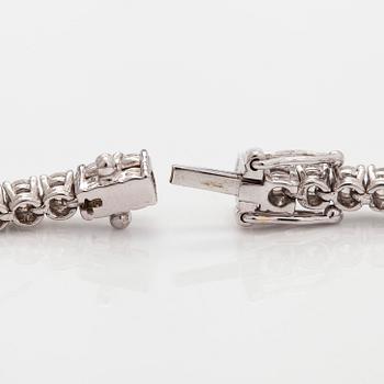 Tennis bracelet, brilliant-cut diamonds, 18K white gold.