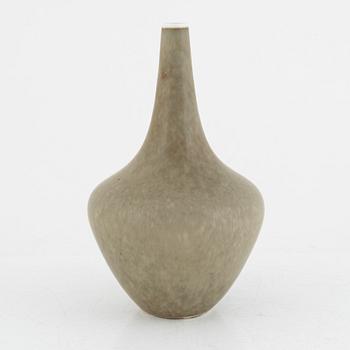 Gunnar Nylund, vase, stoneware, Rörstrand, 1950s/60s.