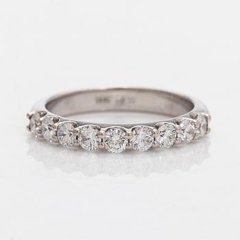 Ring, brilliant-cut diamonds, 14K white gold.