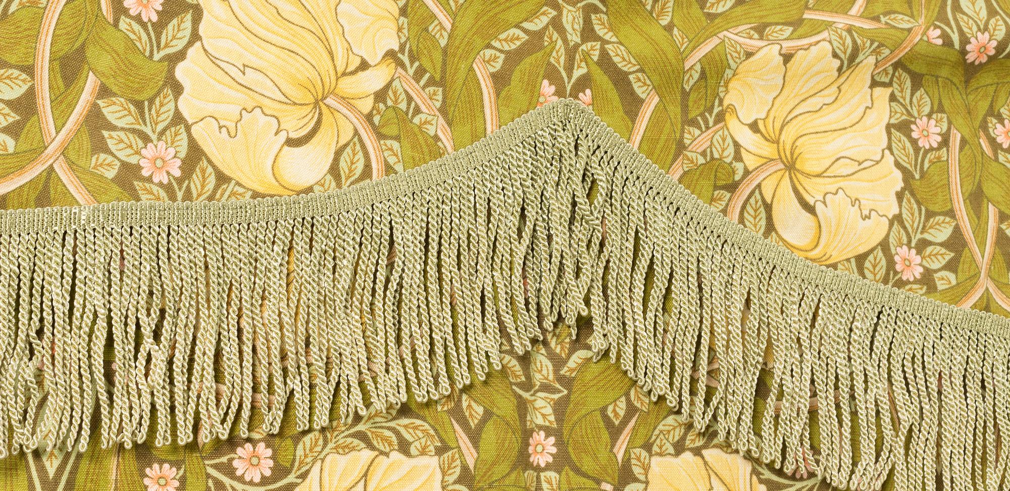 GARDINER, 5+2 längder "Pimpernel" design William Morris, tillverkade av A Sanderson, 1900-talets andra hälft.
